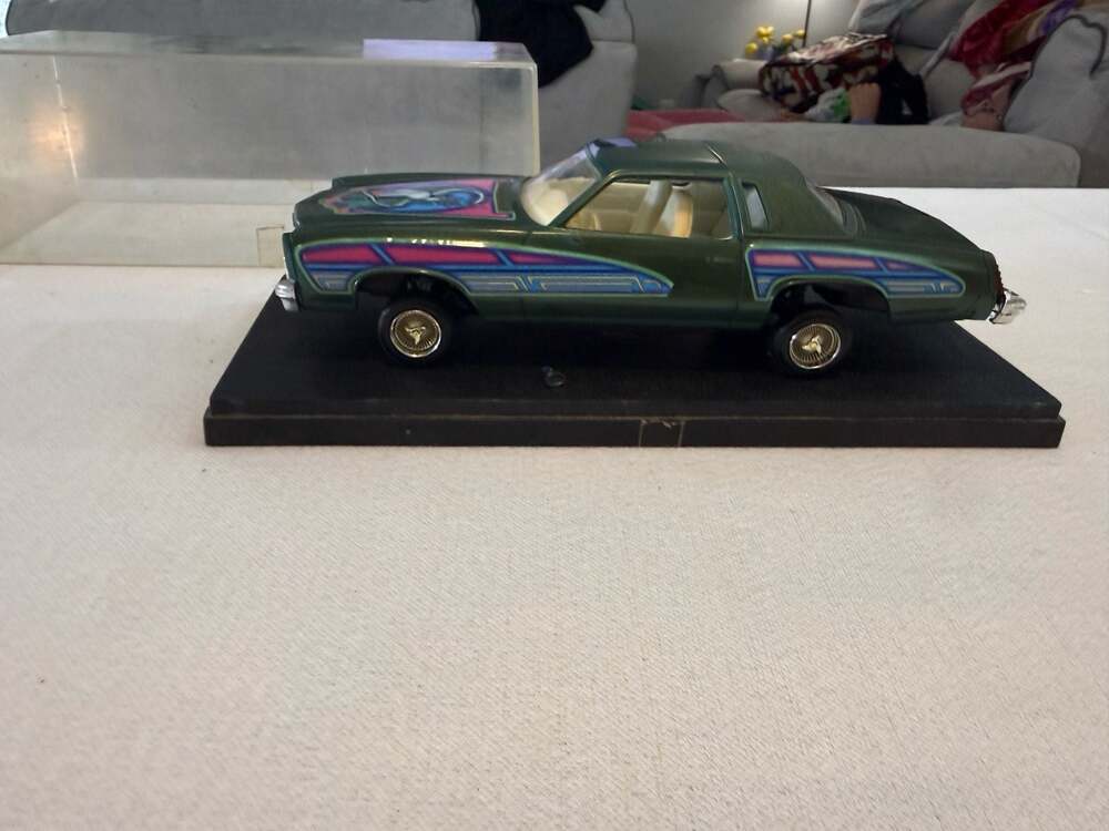 Hot Wheels RLC 1975 Chevrolet Monte Carlo Lowrider Diecast Model *read deets